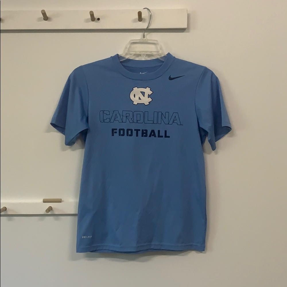 UNC Tarheels shirt